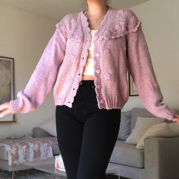 Vintage scalloped floral cardigan - Picture 2 of 9